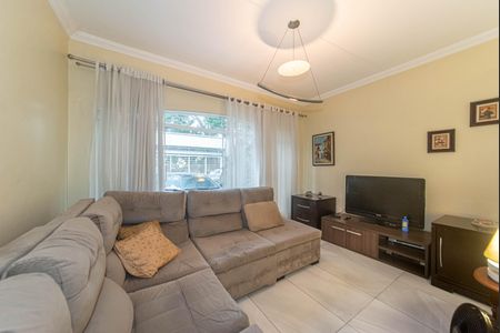 Casa para alugar com 114m², 3 quartos e 2 vagas Casa para alugar com 114m², 3 quartos e 2 vagasSala