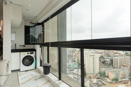 Apartamento à venda com 45m², 1 quarto e 1 vaga Apartamento à venda com 45m², 1 quarto e 1 vagaSala