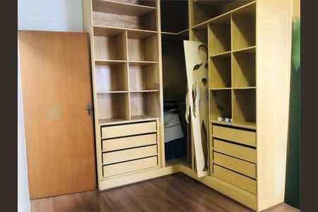 Casa à venda com 100m², 4 quartos e 1 vaga