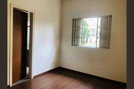 Casa à venda com 100m², 4 quartos e 1 vaga
