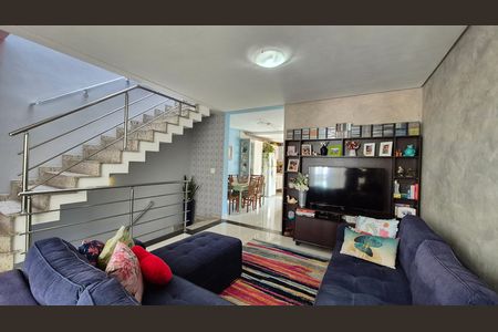 Casa à venda com 3 quartos, 167m² em Jardim, Santo André
