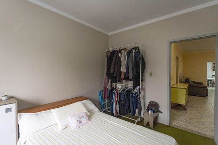 Casa à venda com 200m², 3 quartos e 5 vagas Casa à venda com 200m², 3 quartos e 5 vagasQuarto 2