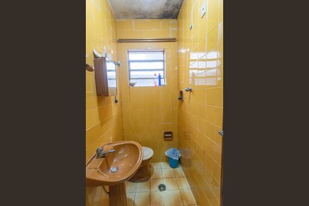 Casa à venda com 200m², 3 quartos e 5 vagas Casa à venda com 200m², 3 quartos e 5 vagasLavabo