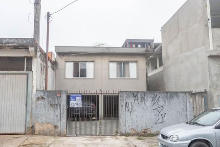 Casa à venda com 200m², 3 quartos e 5 vagas Casa à venda com 200m², 3 quartos e 5 vagasFachada + placa