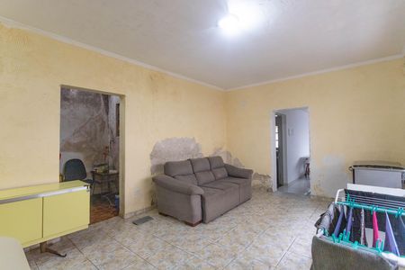 Casa à venda com 200m², 3 quartos e 5 vagas Casa à venda com 200m², 3 quartos e 5 vagasSala