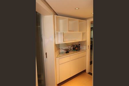 Apartamento à venda com 310m², 4 quartos e 4 vagas