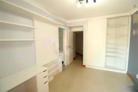 Apartamento à venda com 310m², 4 quartos e 4 vagas