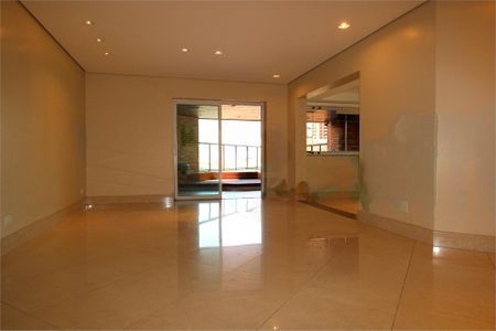 Apartamento à venda com 310m², 4 quartos e 4 vagas
