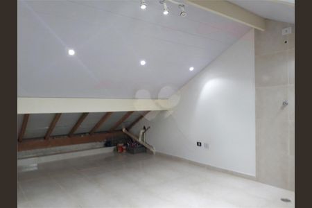 Casa à venda com 3 quartos, 100m² em Vila Irmaos Arnoni, São Paulo