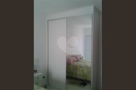 Casa à venda com 100m², 3 quartos e 2 vagas
