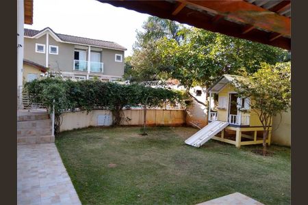 Casa à venda com 100m², 3 quartos e 2 vagas