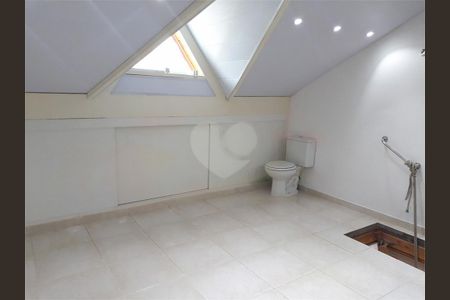 Casa à venda com 100m², 3 quartos e 2 vagas