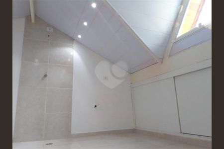 Casa à venda com 100m², 3 quartos e 2 vagas