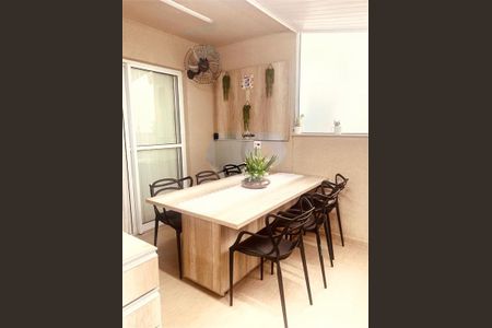 Apartamento à venda com 102m², 3 quartos e 1 vaga