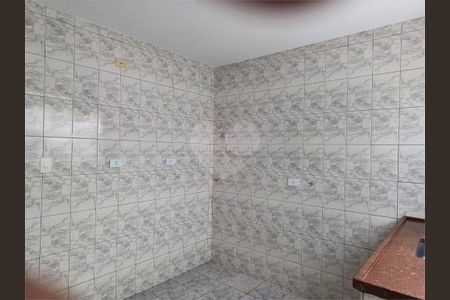 Casa à venda com 106m², 3 quartos e 1 vaga