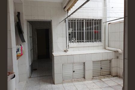 Casa à venda com 3 quartos, 106m² em Chora Menino, São Paulo