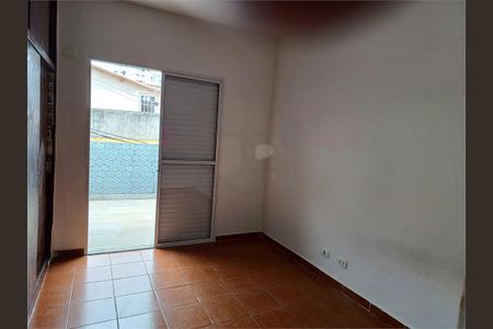 Casa à venda com 3 quartos, 106m² em Chora Menino, São Paulo