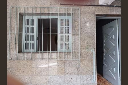 Casa à venda com 3 quartos, 106m² em Chora Menino, São Paulo