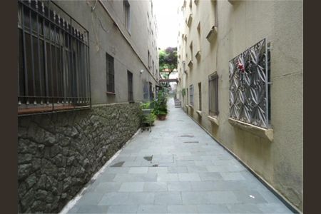 Apartamento à venda com 92m², 2 quartos e sem vaga