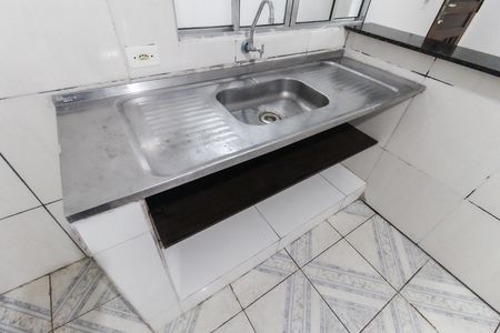 Sala - Cozinha de casa para alugar com 1 quarto, 36m² em Vila Taquari, São Paulo