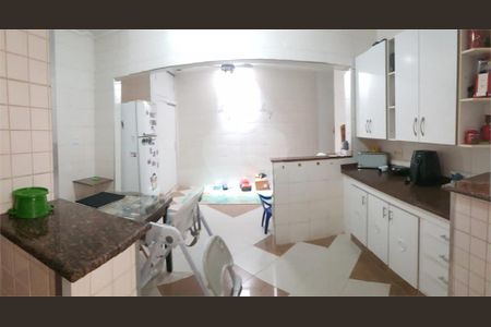 Casa à venda com 3 quartos, 185m² em Carandiru, São Paulo