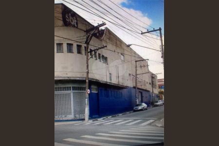 Casa à venda com 3 quartos, 185m² em Carandiru, São Paulo