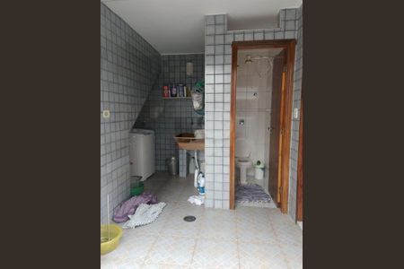 Casa à venda com 198m², 3 quartos e 3 vagas