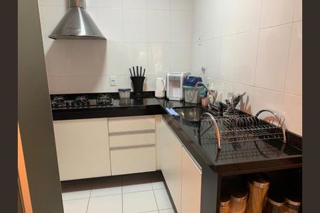 Apartamento à venda com 106m², 2 quartos e 2 vagas