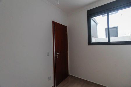 Casa à venda com 110m², 3 quartos e 2 vagas Casa à venda com 110m², 3 quartos e 2 vagasQuarto