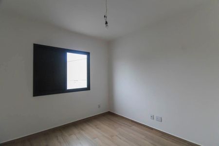 Casa à venda com 110m², 3 quartos e 2 vagas Casa à venda com 110m², 3 quartos e 2 vagasQuarto 2