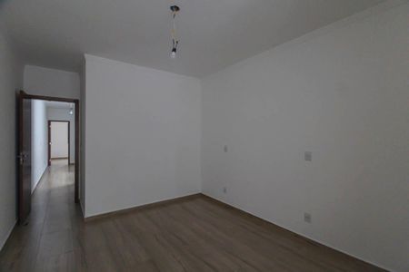 Casa à venda com 110m², 3 quartos e 2 vagas Casa à venda com 110m², 3 quartos e 2 vagasSuíte