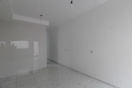 Casa à venda com 110m², 3 quartos e 2 vagas Casa à venda com 110m², 3 quartos e 2 vagasCozinha