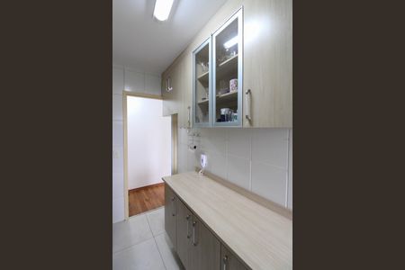 Apartamento à venda com 52m², 2 quartos e 1 vaga Apartamento à venda com 52m², 2 quartos e 1 vagaCozinha