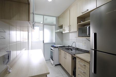 Apartamento à venda com 52m², 2 quartos e 1 vaga Apartamento à venda com 52m², 2 quartos e 1 vagaCozinha