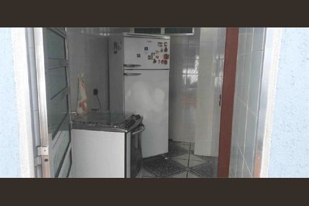 Casa à venda com 3 quartos, 191m² em Vila Vitorio Mazzei, São Paulo