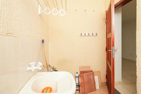 Casa de condomínio à venda com 117m², 3 quartos e 2 vagas Casa de condomínio à venda com 117m², 3 quartos e 2 vagasÁrea de Serviço