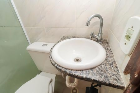 Casa de condomínio à venda com 117m², 3 quartos e 2 vagas Casa de condomínio à venda com 117m², 3 quartos e 2 vagasBanheiro da Suíte