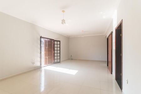 Casa para alugar com 905m², 5 quartos e 6 vagas Casa para alugar com 905m², 5 quartos e 6 vagasQuarto 4 - Suíte 4