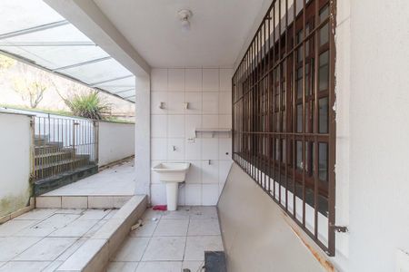 Casa para alugar com 905m², 5 quartos e 6 vagas Casa para alugar com 905m², 5 quartos e 6 vagasÁrea de Serviço