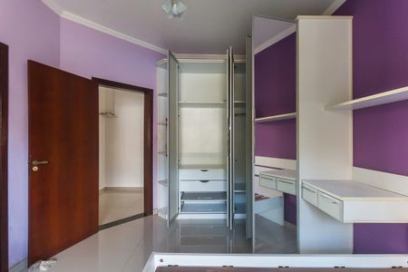 Casa para alugar com 905m², 5 quartos e 6 vagas Casa para alugar com 905m², 5 quartos e 6 vagasQuarto 2 - Suíte 2