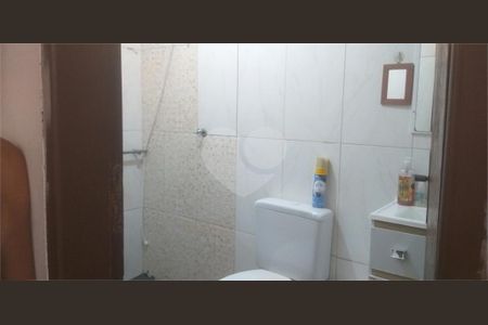 Casa à venda com 190m², 4 quartos e 2 vagas
