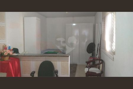 Casa à venda com 190m², 4 quartos e 2 vagas