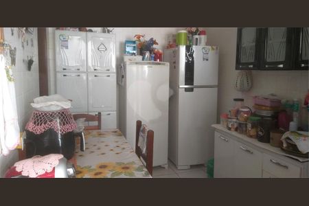 Casa à venda com 190m², 4 quartos e 2 vagas