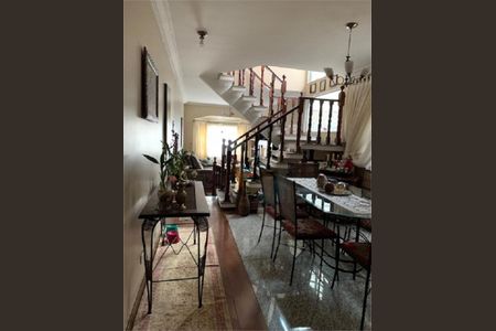 Casa à venda com 350m², 3 quartos e 5 vagas