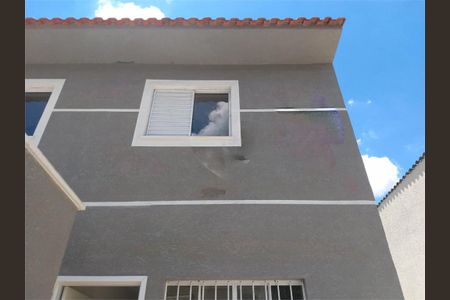 Casa à venda com 58m², 2 quartos e 1 vaga