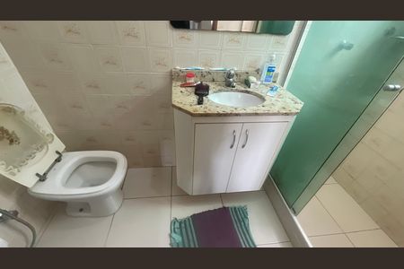 Casa para alugar com 88m², 2 quartos e 1 vaga Casa para alugar com 88m², 2 quartos e 1 vagaBanheiro 2