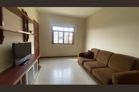 Sala de casa para alugar com 2 quartos, 88m² em Vila São Luis, Duque de Caxias