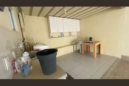 Casa para alugar com 88m², 2 quartos e 1 vaga Casa para alugar com 88m², 2 quartos e 1 vagaÁrea de Serviço
