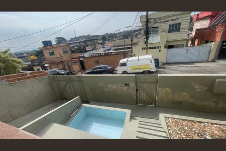 Casa para alugar com 88m², 2 quartos e 1 vaga Casa para alugar com 88m², 2 quartos e 1 vagaVaranda
