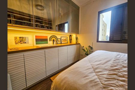 Quarto 1 de apartamento para alugar com 2 quartos, 57m² em Brooklin, São Paulo